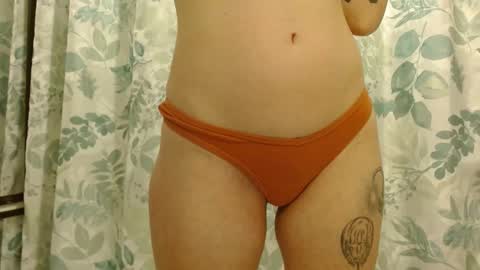 Snapshot of missmoonmagic13 chatting on December 2024 12:12:02 AM Maxxx online show from December 2024 12:12:02 AM