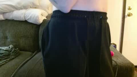 Snapshot of missmoonmagic13 chatting on December 2024 07:44:02 AM Maxxx online show from December 2024 07:44:02 AM