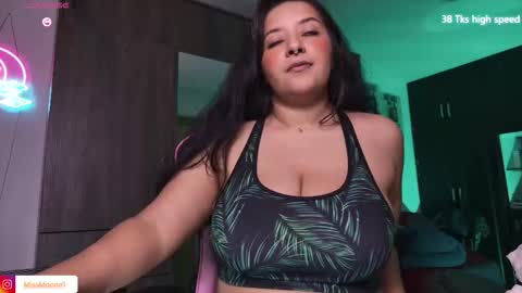 MissMoon online show from February 2026 07:32:02 PM