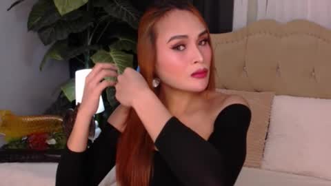 Snapshot of missoliviaontop chatting on April 2026 04:34:01 PM missoliviaontop online show from April 2026 04:34:01 PM