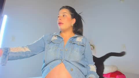 misspaulag online show from February 2025 12:10:01 AM