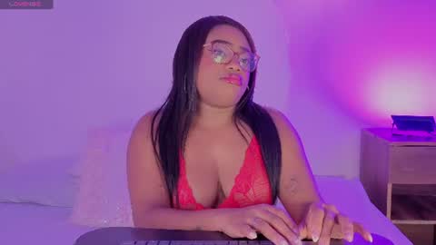 Snapshot of misssafari chatting on July 2026 12:00:02 PM Miss Safari online show from July 2026 12:00:02 PM