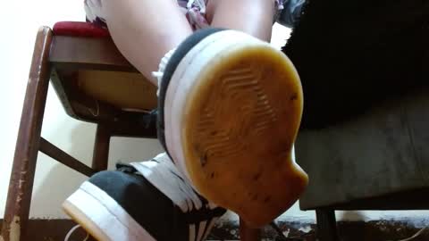 Snapshot of misssam28 chatting on December 2025 04:24:01 PM TELL ME MISS online show from December 2025 04:24:01 PM