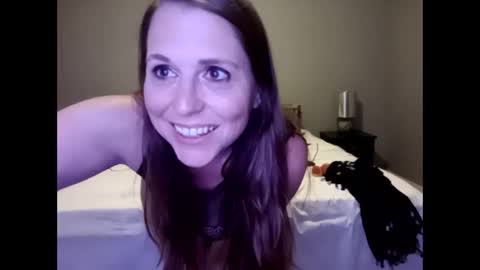 Snapshot of misssexysweet chatting on March 2025 03:32:02 AM misssexysweet online show from March 2025 03:32:02 AM