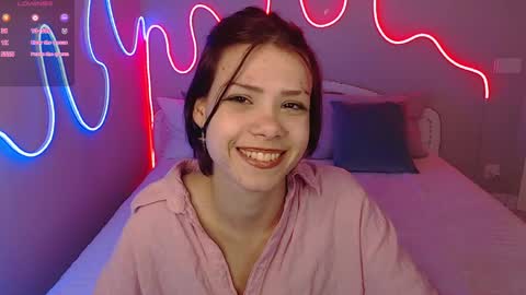 Snapshot of misssfoxyy chatting on April 2026 08:09:01 PM Miss Mila online show from April 2026 08:09:01 PM