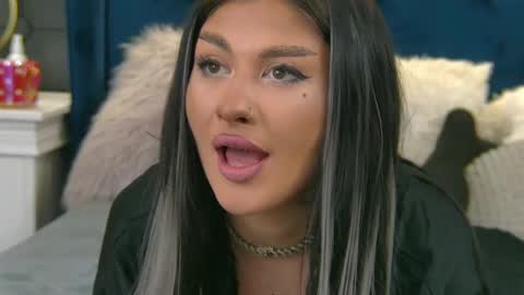 Medussa online show from April 2026 02:40:01 PM