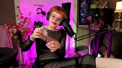 Snapshot of misstaco chatting on May 2026 10:50:03 PM Tacodeluxe online show from May 2026 10:50:03 PM