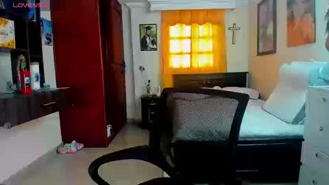 missvalery1 online show from September 2025 08:52:02 PM