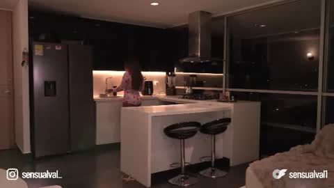 Snapshot of missvalery_1 chatting on July 2026 10:08:02 AM OF online show from July 2026 10:08:02 AM