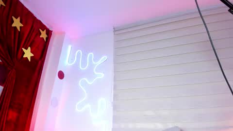 Pau OFmissweetpeach online show from October 2025 10:28:02 PM