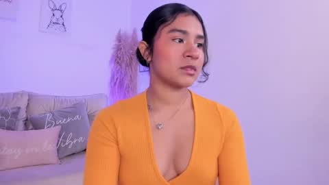 missy_lowe online show from September 2025 07:17:02 PM