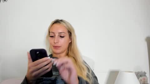 Missy matrix online show from December 2025 10:28:01 PM