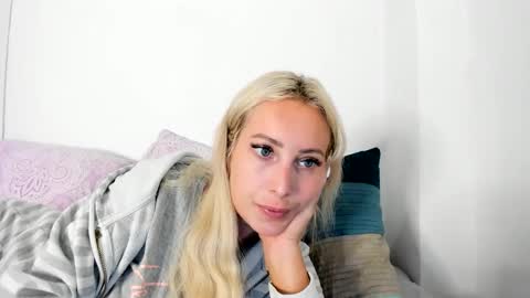 Snapshot of missy_matrix chatting on May 2026 08:22:01 AM Missy matrix online show from May 2026 08:22:01 AM