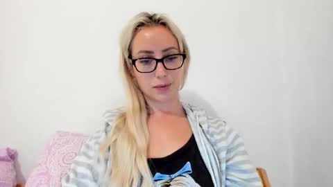 Snapshot of missy_matrix chatting on June 2026 08:42:01 AM Missy matrix online show from June 2026 08:42:01 AM