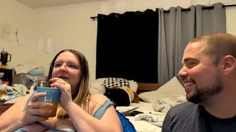 missytongue online show from October 2025 09:06:02 AM