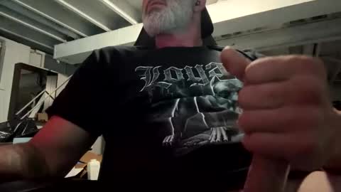 AJ online show from October 2025 01:30:01 AM