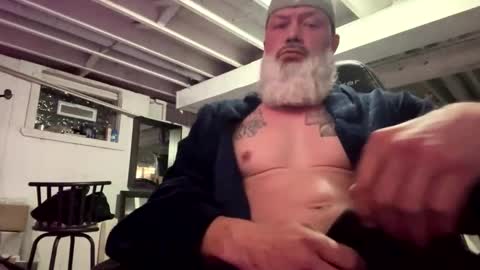 AJ online show from April 2026 05:45:02 AM