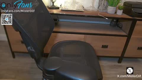 MISTER DILF  online show from February 2025 02:49:01 PM