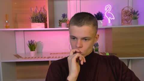 Snapshot of mister_vice chatting on December 2025 07:44:01 PM mister_vice online show from December 2025 07:44:01 PM