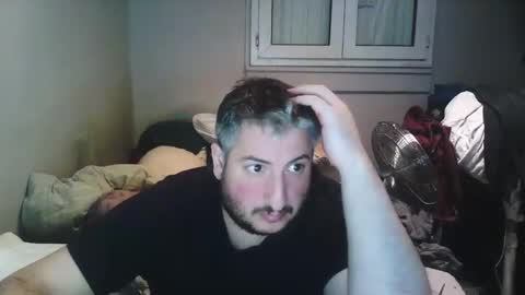 Snapshot of misterbelled chatting on November 2025 05:32:02 AM misterbelled online show from November 2025 05:32:02 AM