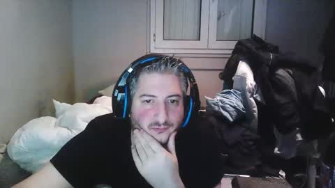 Snapshot of misterbelled chatting on November 2025 11:41:01 PM misterbelled online show from November 2025 11:41:01 PM