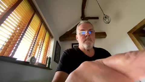 Misterblivs online show from March 2026 02:34:01 PM