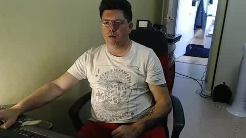 Snapshot of mistercoeur1 chatting on September 2025 08:08:01 AM mistercoeur online show from September 2025 08:08:01 AM