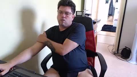 Snapshot of mistercoeur1 chatting on September 2025 02:44:02 PM mistercoeur online show from September 2025 02:44:02 PM