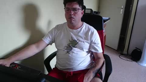 mistercoeur online show from November 2025 04:06:02 PM