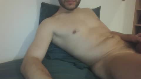 Snapshot of misterepicc chatting on December 2024 06:40:01 PM misterepicc online show from December 2024 06:40:01 PM