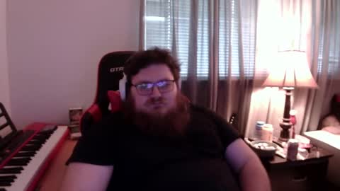 mistermac935 online show from February 2025 07:56:01 PM