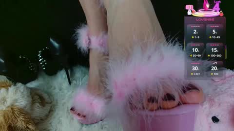 Snapshot of mistress_angelina777 chatting on October 2025 09:35:01 PM mistress_angelina777 online show from October 2025 09:35:01 PM