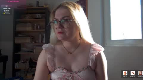 Snapshot of mistressmarlena chatting on March 2026 07:59:01 AM Mistress Marlena online show from March 2026 07:59:01 AM
