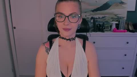 SANDY online show from November 2025 04:51:01 PM