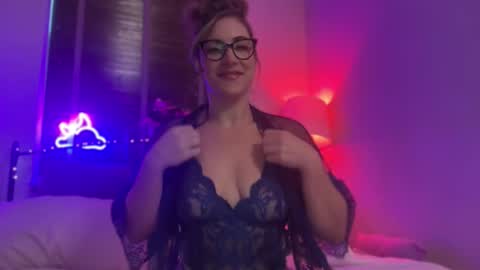 Miss X online show from December 2025 02:13:02 PM