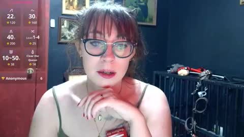 Snapshot of mistressthrope chatting on May 2026 02:00:01 PM MistressThrope online show from May 2026 02:00:01 PM
