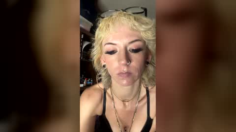 Misty online show from June 2026 06:39:01 AM