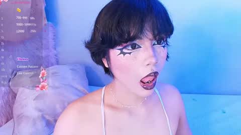 Misty online show from September 2025 05:22:01 AM