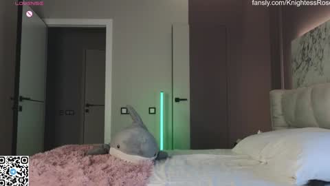 misty_roseee online show from January 2025 04:13:01 AM