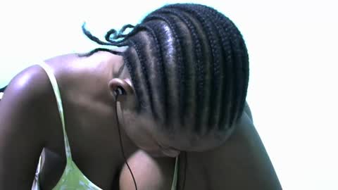 Snapshot of misty_shee chatting on February 2025 11:17:01 PM misty_shee online show from February 2025 11:17:01 PM