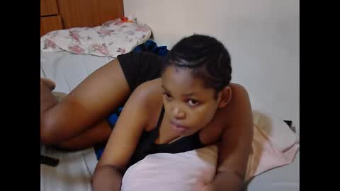 Snapshot of misty_shee chatting on September 2025 11:38:02 PM misty_shee online show from September 2025 11:38:02 PM