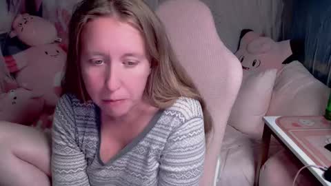 Misty online show from November 2025 01:27:01 AM