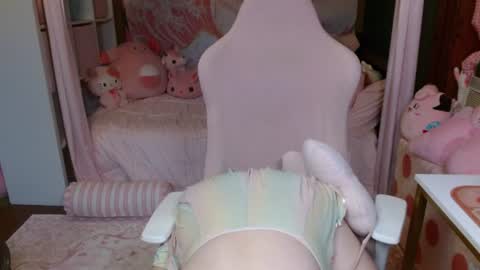 Snapshot of mistymystic chatting on July 2026 11:53:01 PM Misty online show from July 2026 11:53:01 PM