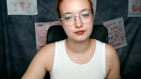 Snapshot of mistyrosee chatting on July 2026 06:09:02 AM Aria online show from July 2026 06:09:02 AM