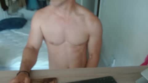Snapshot of mitcheli chatting on May 2026 02:47:02 PM Onlyfans online show from May 2026 02:47:02 PM