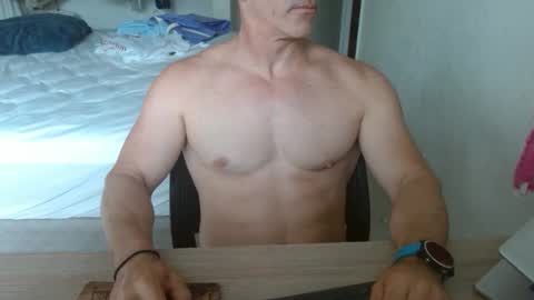 Snapshot of mitcheli chatting on May 2026 01:18:02 PM Onlyfans online show from May 2026 01:18:02 PM