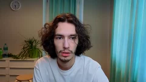 MitchelKurse online show from June 2026 02:30:02 PM