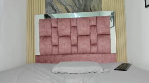 MITCHELL online show from January 2025 11:04:01 PM