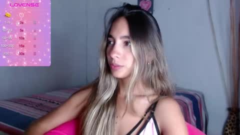 mitchwilson1 online show from November 2025 10:57:02 PM