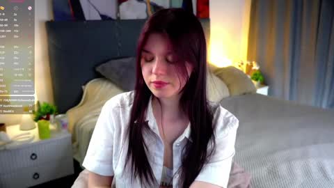 Rosalie online show from April 2026 06:19:01 AM